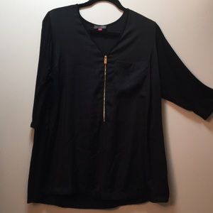 Vince Camuto vneck tunic
